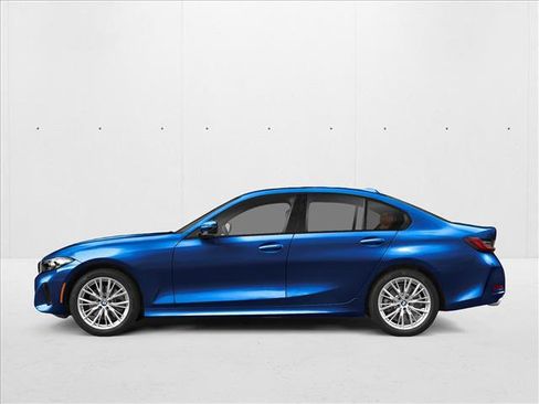Used 2026 BMW 330i xDrive Sedan w/ Premium Package AWD/4WD image 3