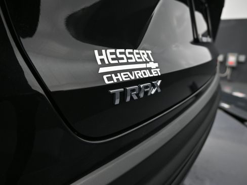 Certified 2025 Chevrolet Trax LS w/ LS Convenience Package image 31