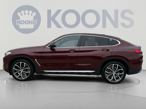 Used 2025 BMW X4 xDrive30i w/ Premium Package AWD/4WD image 7