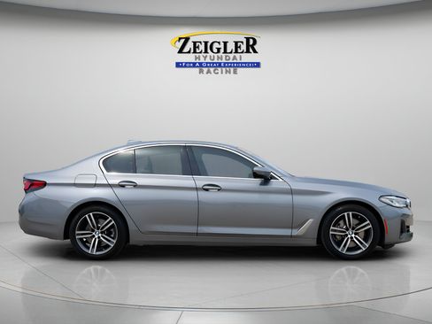 Used 2023 BMW 530i xDrive w/ Premium Package AWD/4WD image 8