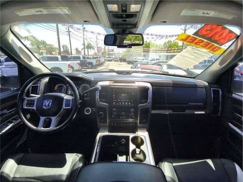 Used 2013 RAM 2500 Laramie w/ Convenience Group AWD/4WD image 6