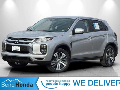 Used 2024 Mitsubishi Outlander Sport SE image 1