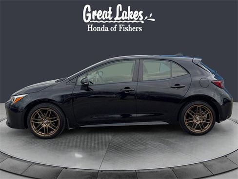 Used 2024 Toyota Corolla SE w/ SE Package image 2