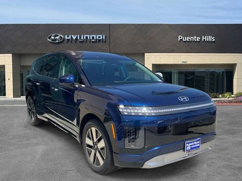 New 2026 Hyundai Ioniq 9 SEL image 3