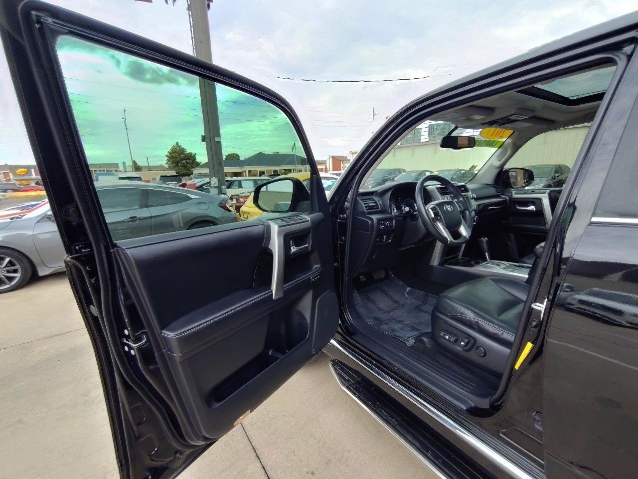 Used 2017 Toyota 4Runner Limited RWD image 13