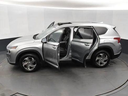 Used 2023 Hyundai Santa Fe SEL w/ Premium Package AWD/4WD image 7