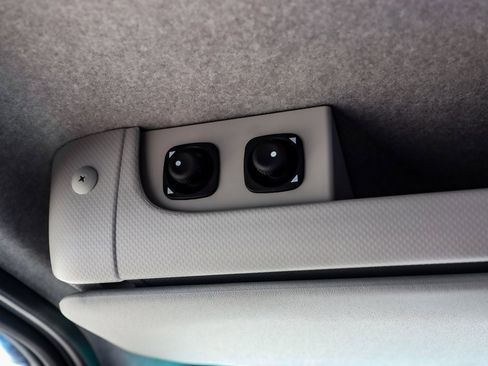 New 2024 Chevrolet Low Cab Forward image 17