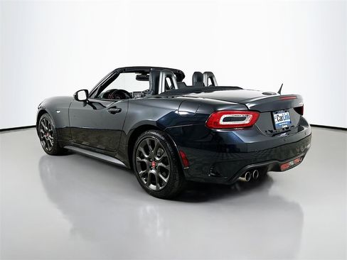Used 2017 FIAT 124 Spider Abarth image 5