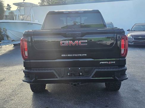 Used 2022 GMC Sierra 1500 AT4X image 14