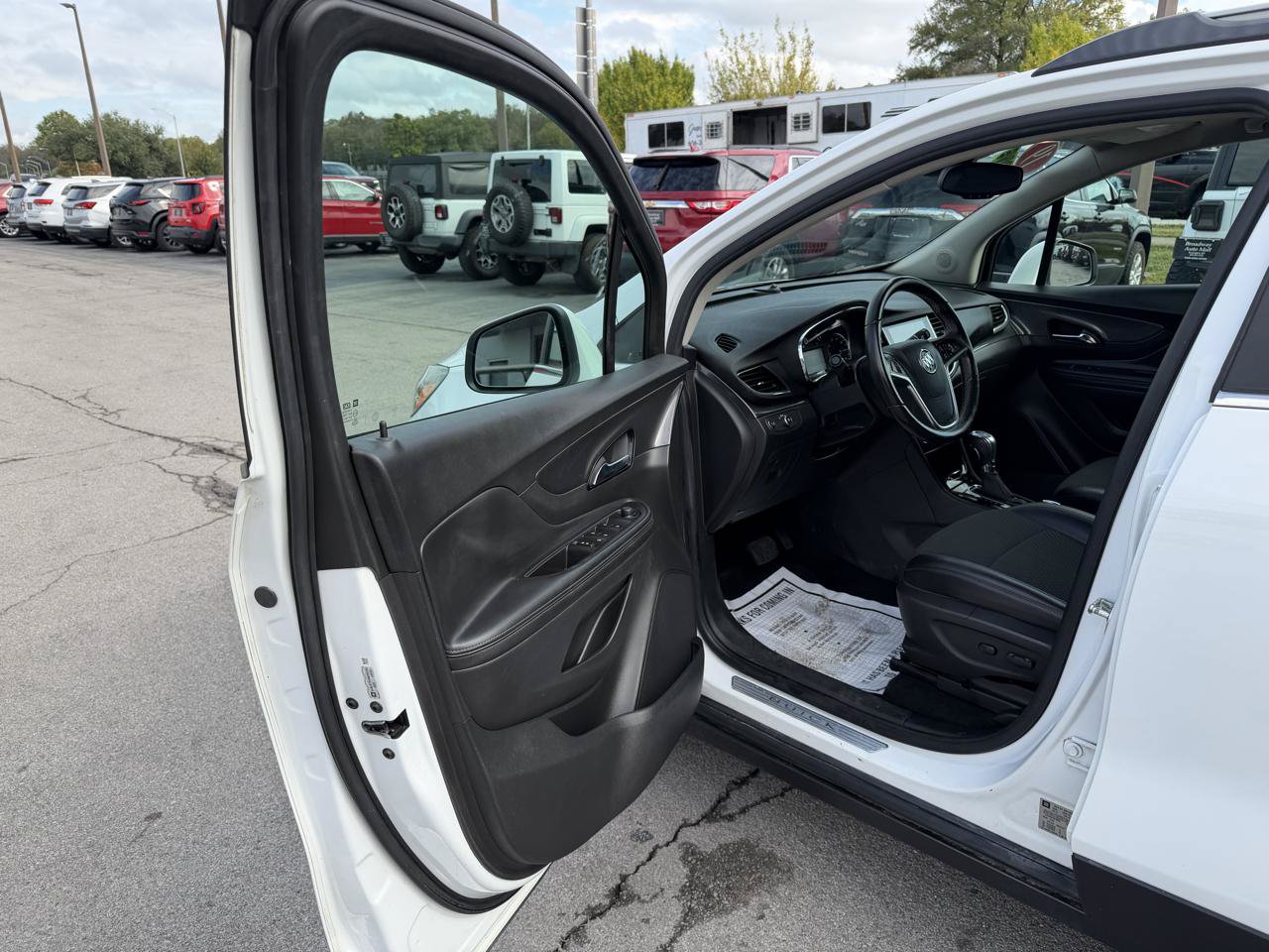 Used 2019 Buick Encore Preferred AWD/4WD image 13