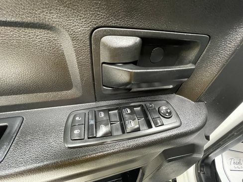 Used 2015 RAM 1500 Tradesman AWD/4WD image 12
