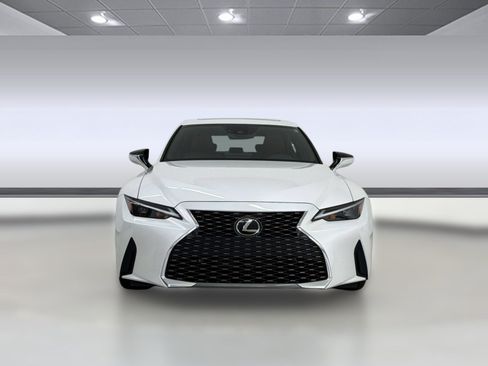 Certified 2023 Lexus IS 300 w/ Comfort Package RWD image 6
