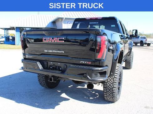 Used 2025 GMC Sierra 2500 AT4 w/ AT4 Premium Plus Package image 13