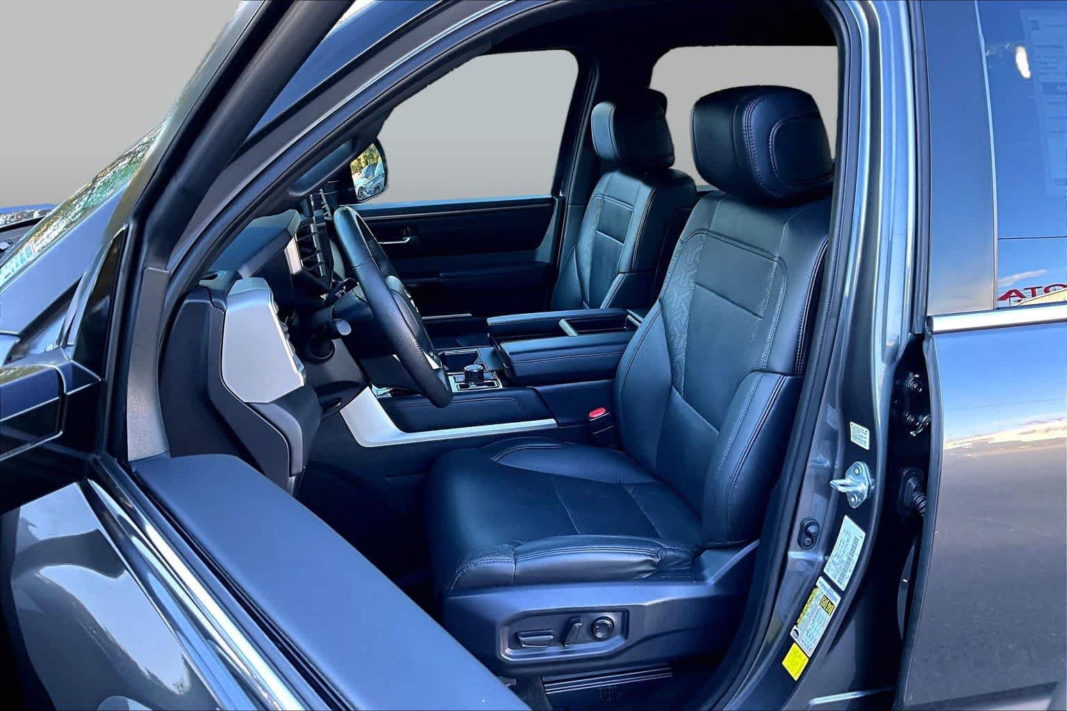 Certified 2025 Toyota Tundra Limited AWD/4WD image 9