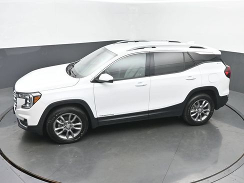 Used 2022 GMC Terrain SLT AWD/4WD image 37