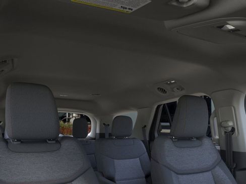 New 2026 Ford Explorer Active image 25