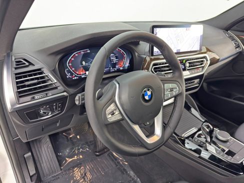Used 2023 BMW X4 xDrive30i w/ Premium Package image 14
