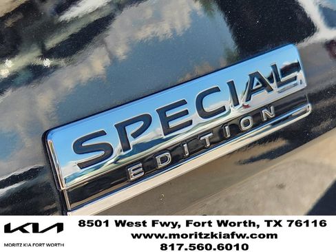 Used 2019 Nissan Rogue S w/ Special Edition Package FWD image 12