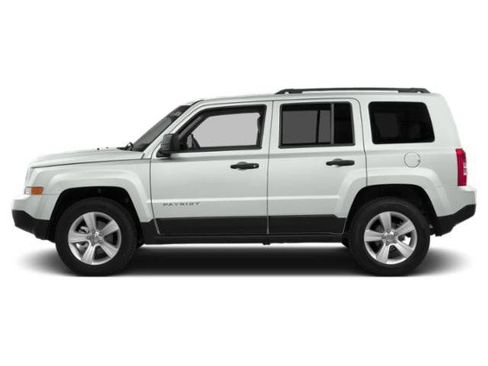 Used 2015 Jeep Patriot Sport w/ Power Value Group FWD image 6
