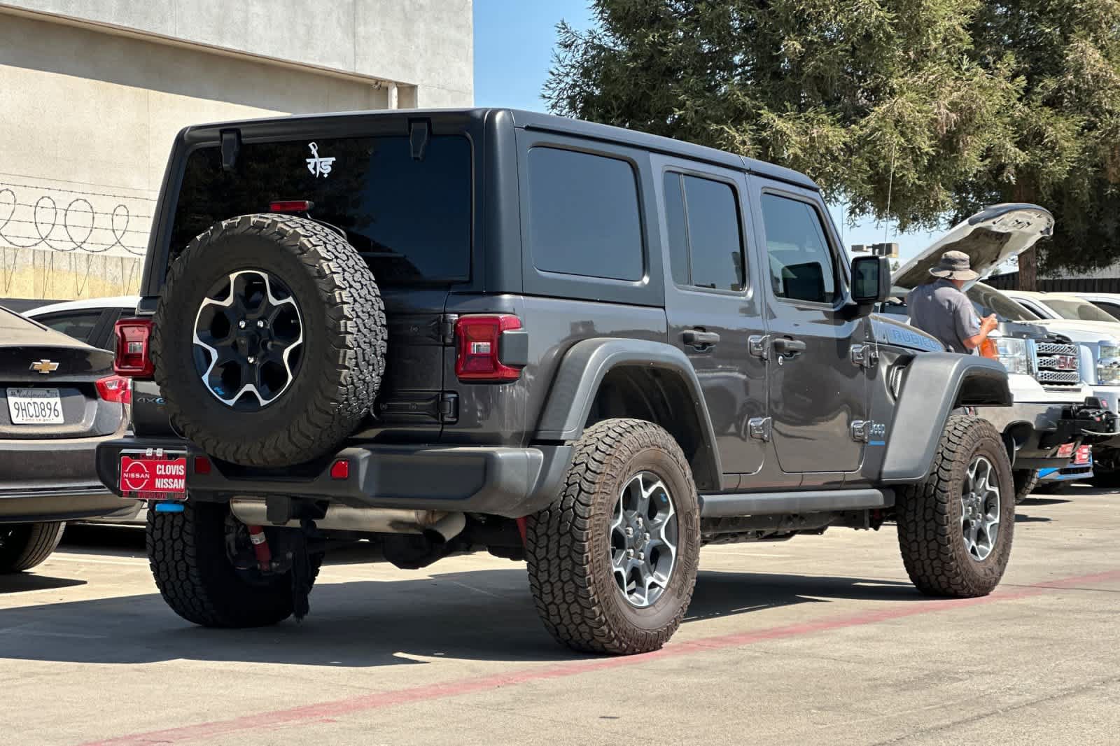 Used 2023 Jeep Wrangler Unlimited Rubicon 4xe AWD/4WD image 3