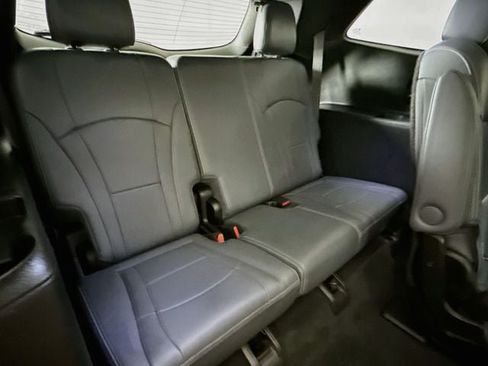 Used 2022 Buick Enclave Essence w/ Experience Buick Package AWD/4WD image 28