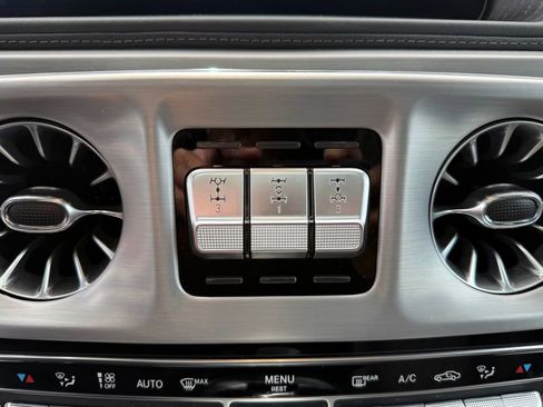 Used 2023 Mercedes-Benz G 550 w/ Seat Comfort Package image 38
