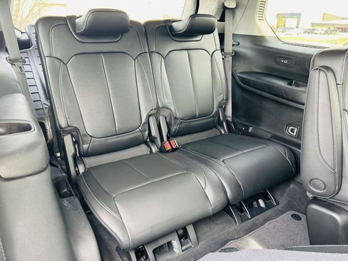 Used 2022 Jeep Grand Cherokee L Limited image 37