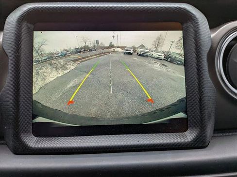 Used 2021 Jeep Wrangler Unlimited Rubicon 4xe w/ Cold Weather Group image 10