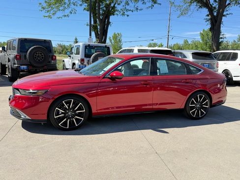 Used 2026 Honda Accord Touring image 7