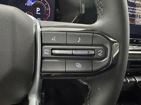 New 2025 Chevrolet Colorado LT w/ Advanced Trailering Package image 12