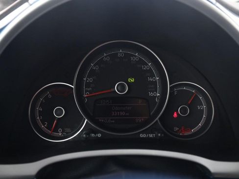 Used 2019 Volkswagen Beetle 2.0T S FWD image 10