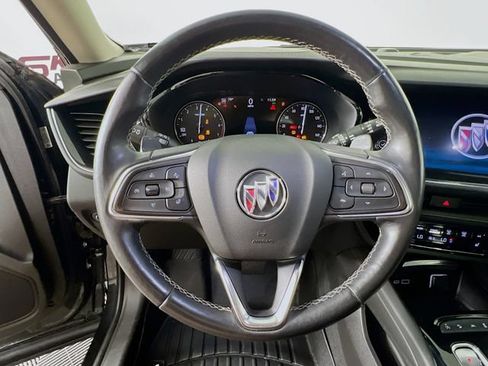 Used 2021 Buick Envision Essence AWD/4WD image 12