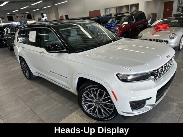 Used 2023 Jeep Grand Cherokee L Summit w/ Advanced Protech Group IV AWD/4WD image 12