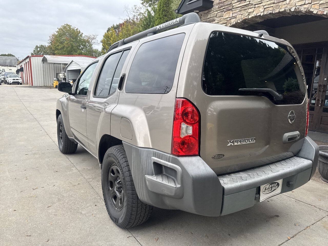 Used 2007 Nissan Xterra X w/ Power Pkg RWD image 3