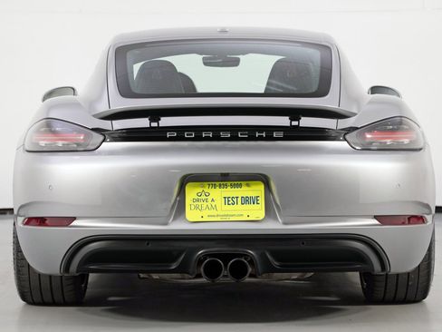 Used 2018 Porsche 718 Cayman S w/ Sport Chrono Package image 10