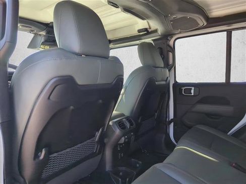 New 2026 Jeep Gladiator Mojave AWD/4WD image 13