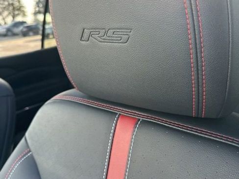 Used 2024 Chevrolet Traverse RS w/ LPO, Floor Liner Package image 38