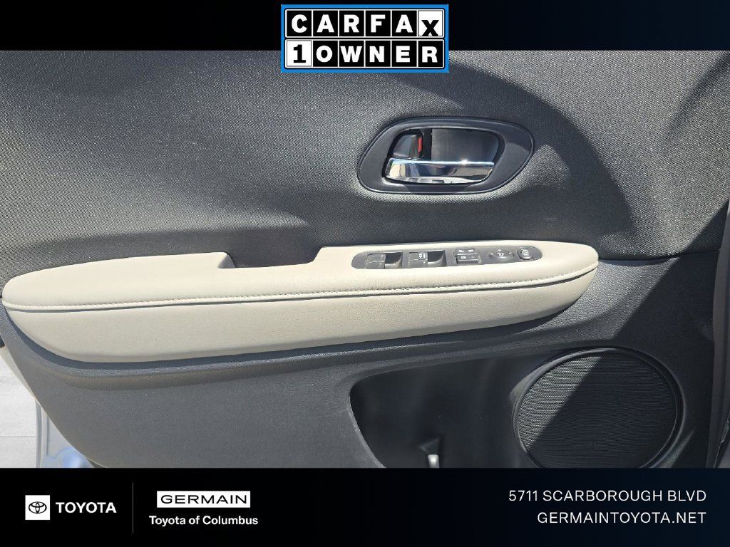 Used 2022 Honda HR-V LX image 1