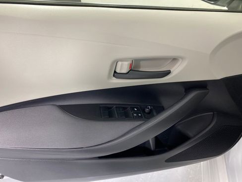 Certified 2022 Toyota Corolla LE image 10