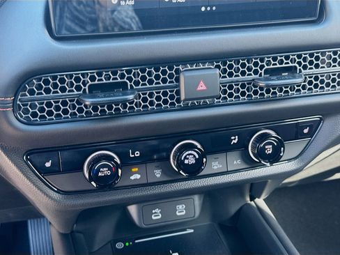 New 2026 Honda HR-V Sport image 14