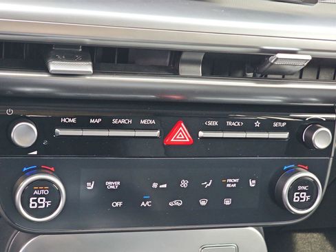 New 2026 Hyundai Ioniq 9 SE AWD/4WD image 30