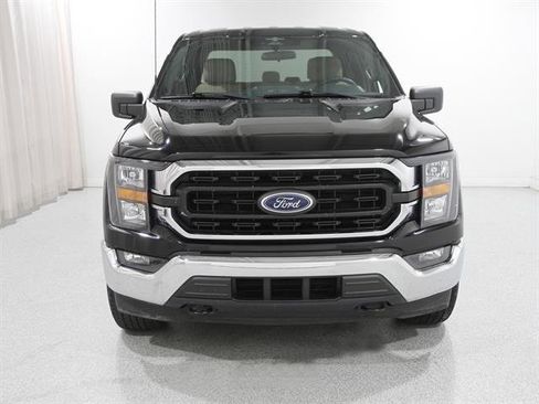 Used 2023 Ford F150 XLT image 2