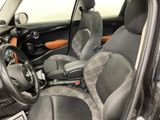 Used 2017 MINI Cooper 4-Door Hardtop image 5