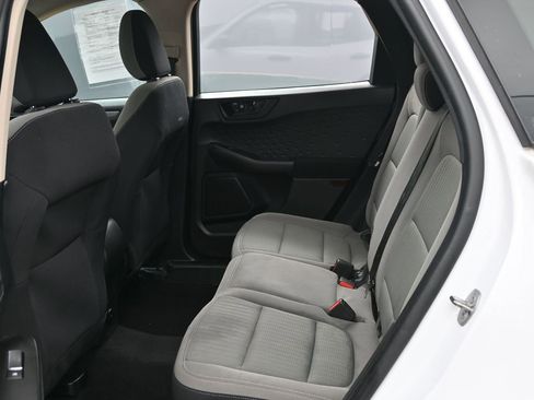 Used 2020 Ford Escape S image 31