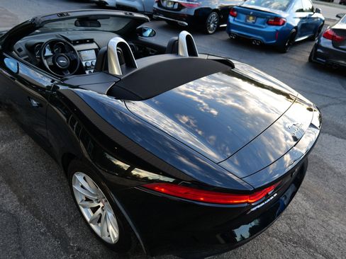 Used 2017 Jaguar F-TYPE Convertible image 80