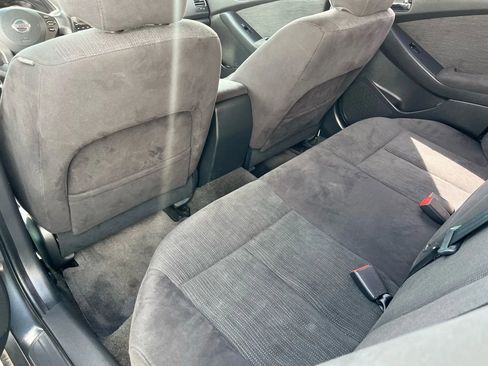 Used 2010 Nissan Altima 2.5 S image 10
