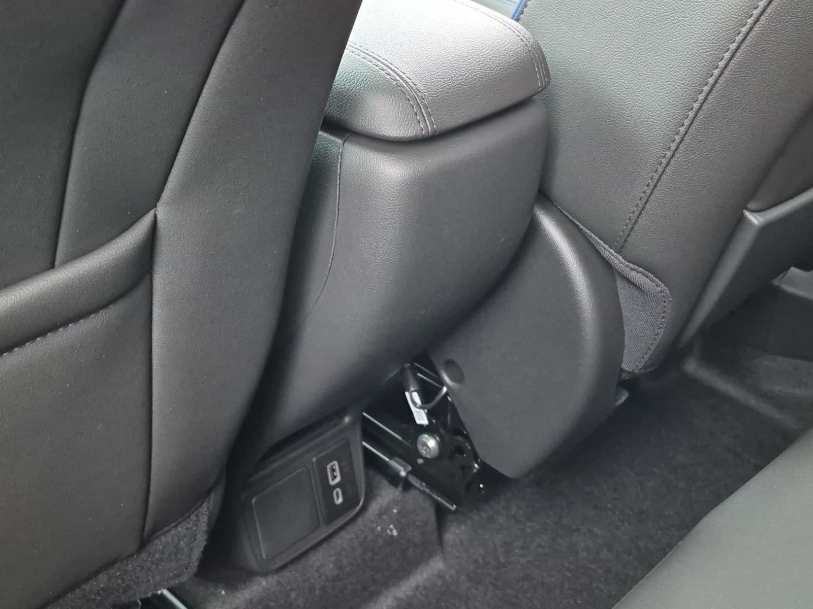 New 2026 Buick Encore GX Sport Touring w/ Comfort Package FWD image 20
