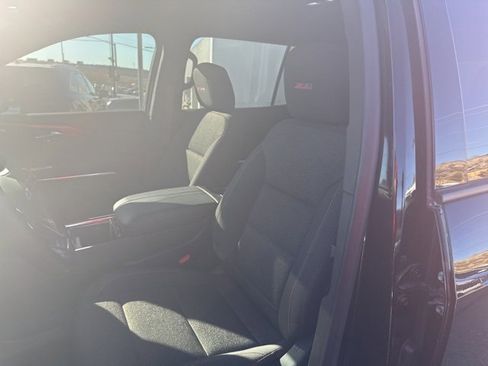 Used 2024 Chevrolet Traverse Z71 image 22