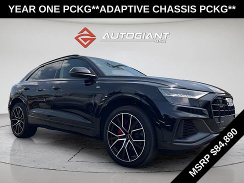 Used 2019 Audi Q8 Prestige w/ Adaptive Chassis Package AWD/4WD image 17