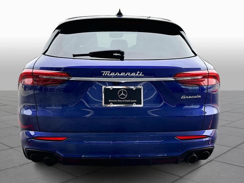 Used 2024 Maserati Grecale Modena image 5